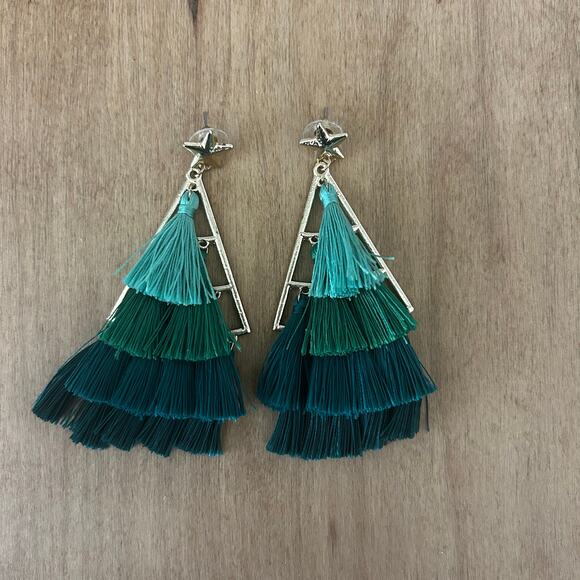 Costume Green fabric Ombre Dangle Christmas Tree earrings Gold toned Star top - Picture 1 of 7